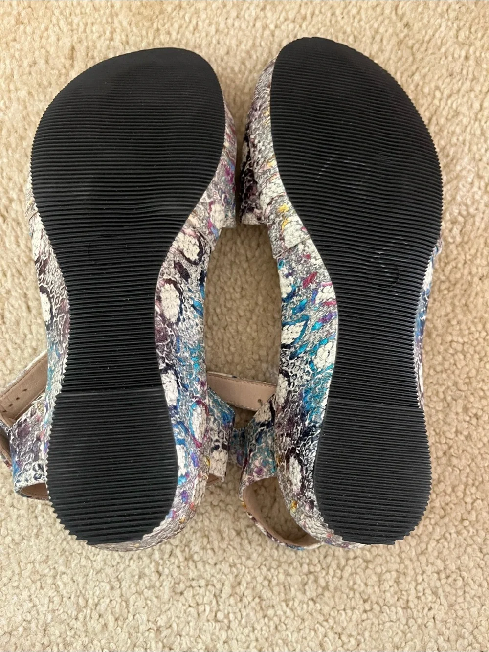 Brunate stylish multicolor
